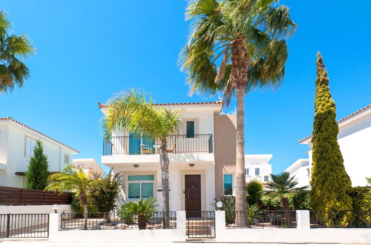 Villa Natalie Protaras Exterior photo